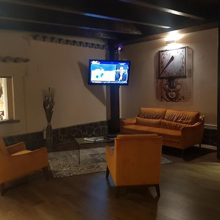 Il Borghetto Hotel Ristorante Lamezia Terme Bagian luar foto