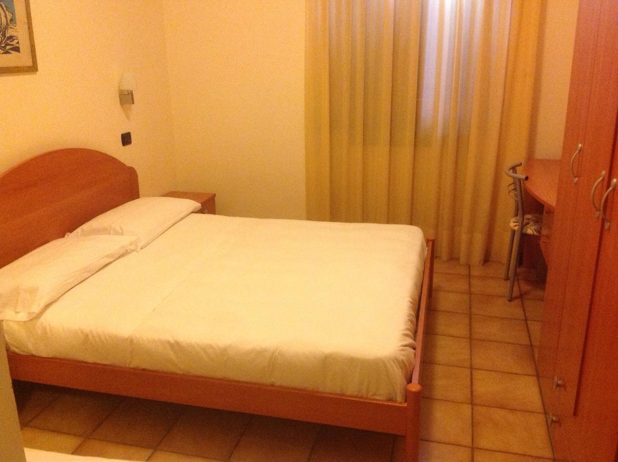 Il Borghetto Hotel Ristorante Lamezia Terme Bagian luar foto