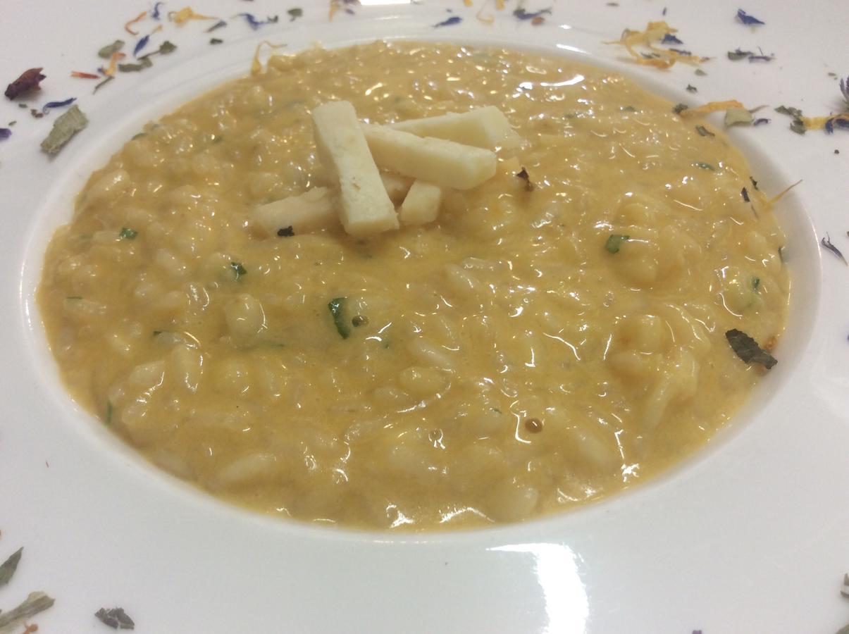 Il Borghetto Hotel Ristorante Lamezia Terme Bagian luar foto