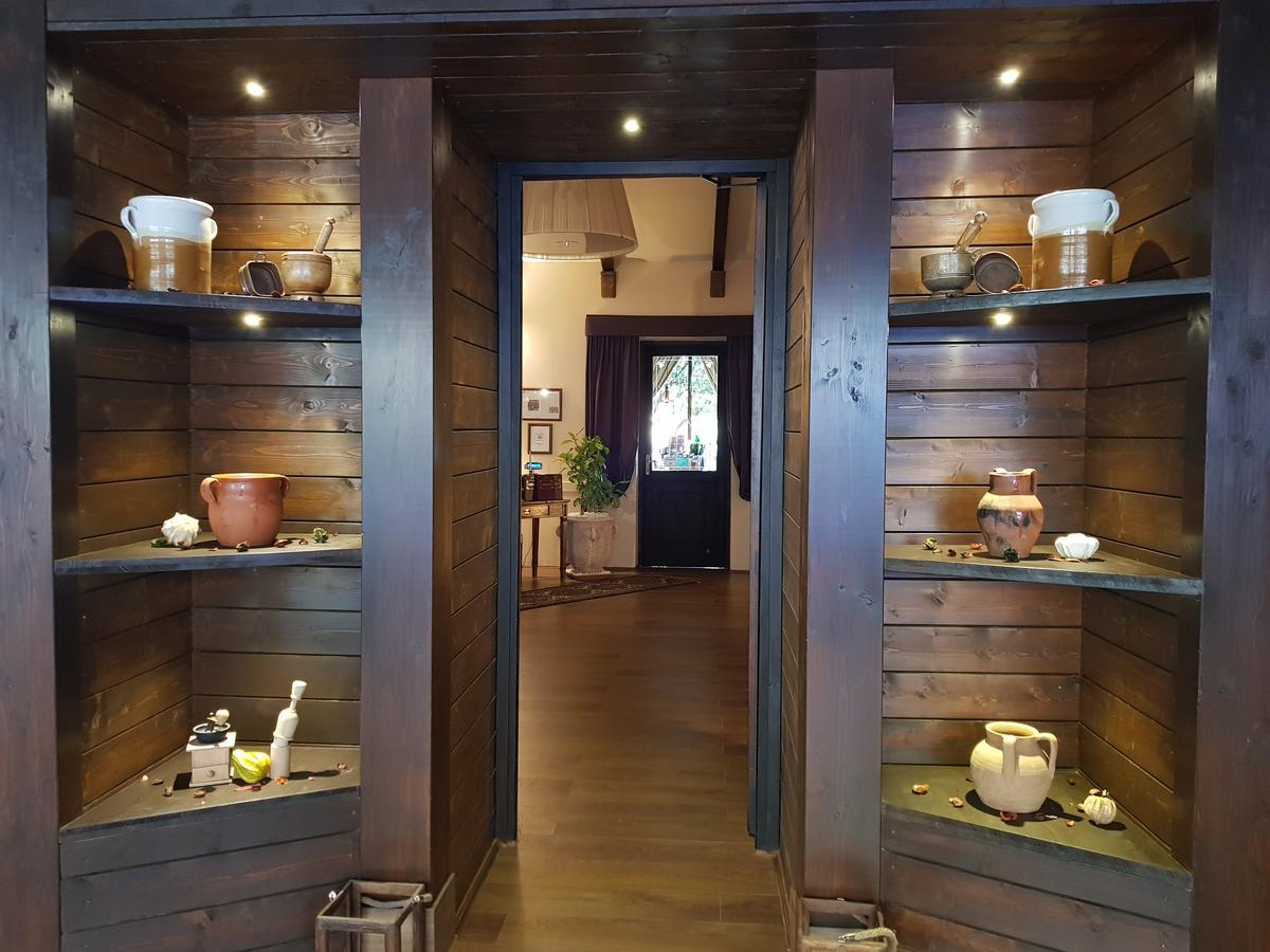Il Borghetto Hotel Ristorante Lamezia Terme Bagian luar foto
